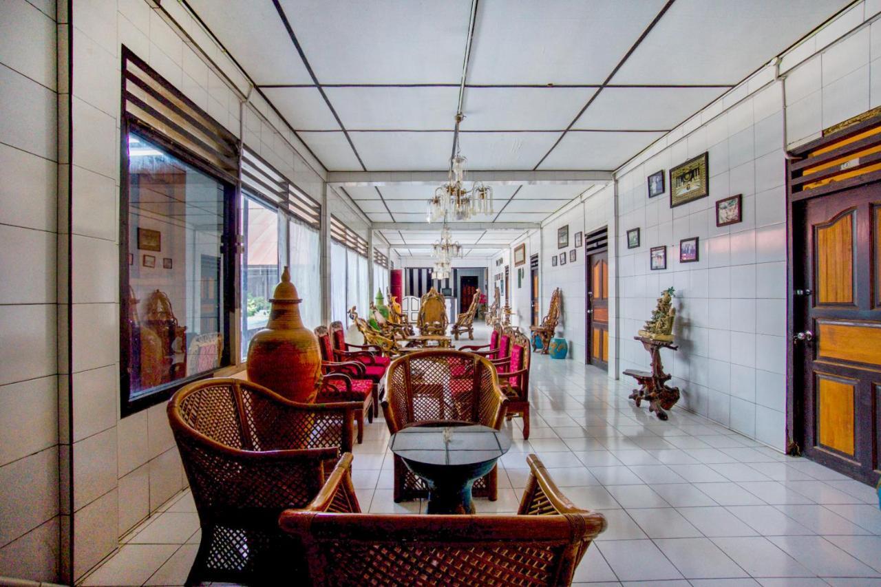 Oyo 2960 Wisma Bara Pagar Alam Pagaralam 外观 照片